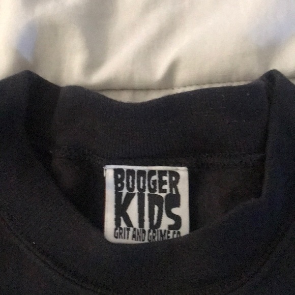 Great Black Crewneck from an up and coming label. - Picture 4 of 4